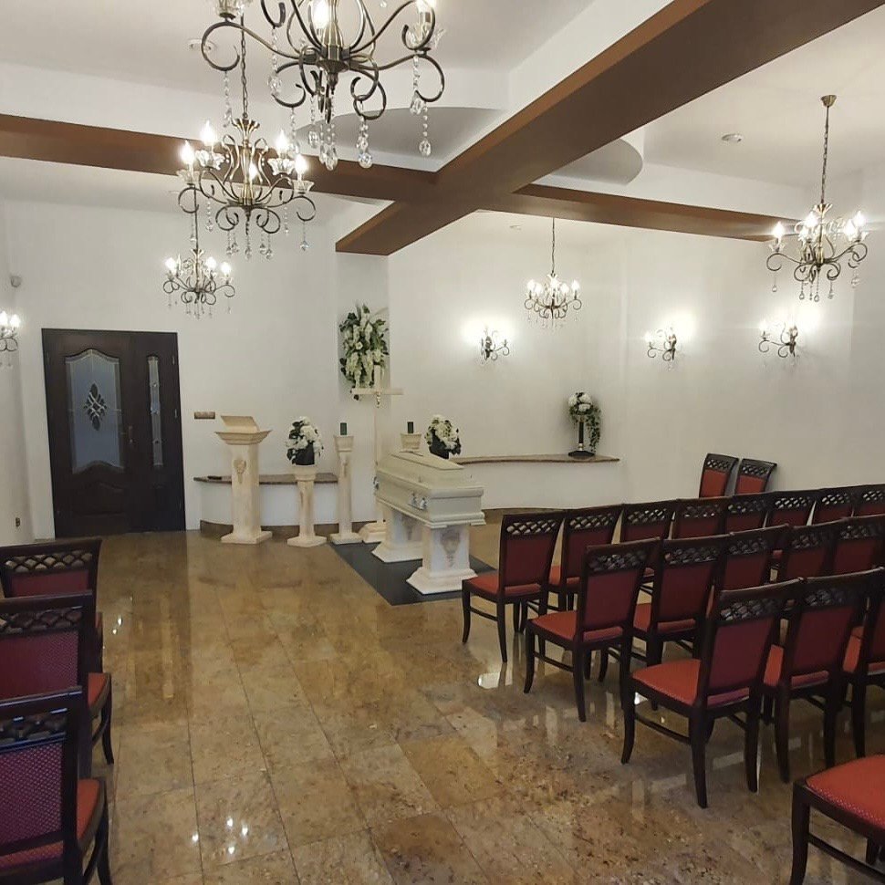 f6426526-83b8-42c8-bb2d-69aaeef951eb